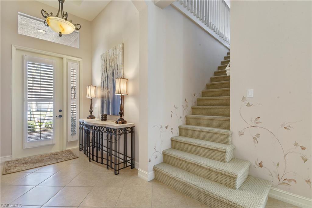 SANCTUARY POINTE - Residential