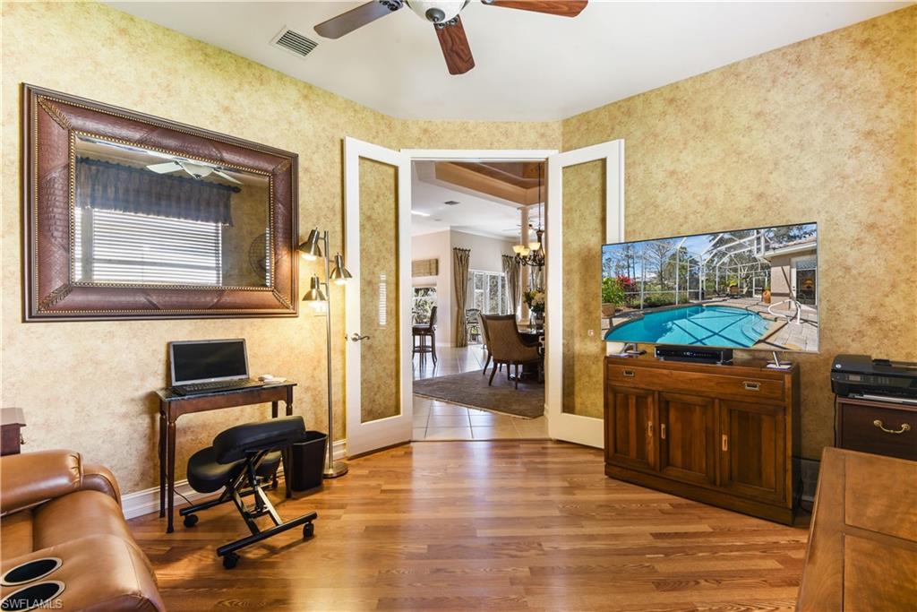 SANCTUARY POINTE - Residential