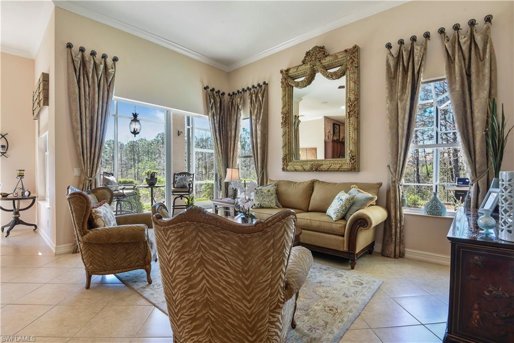 SANCTUARY POINTE - Residential