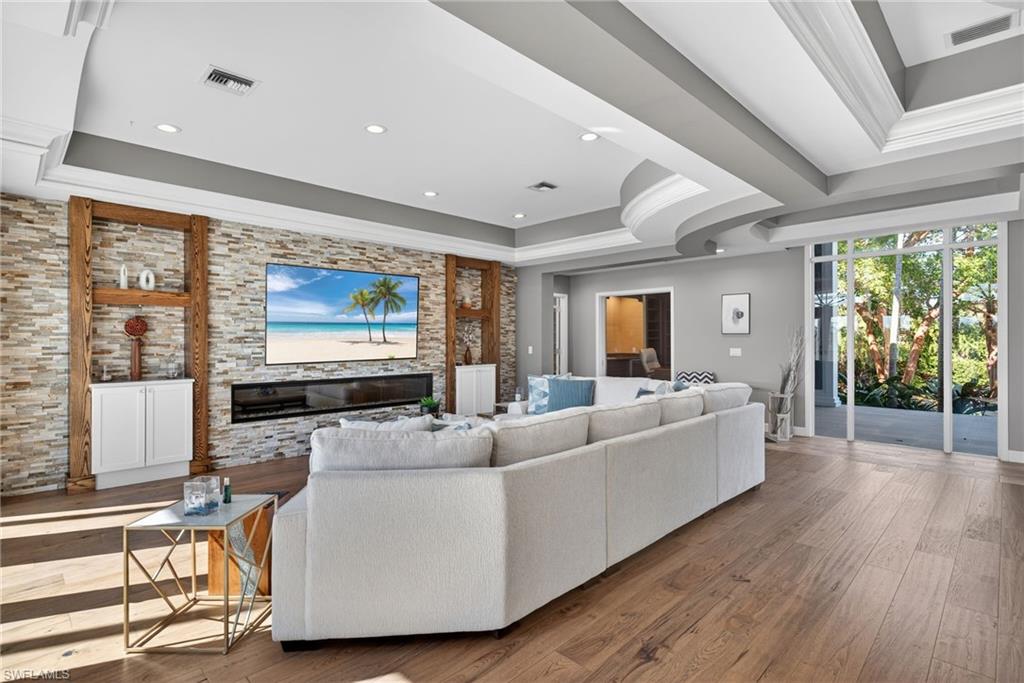 KEY MARCO - Residential