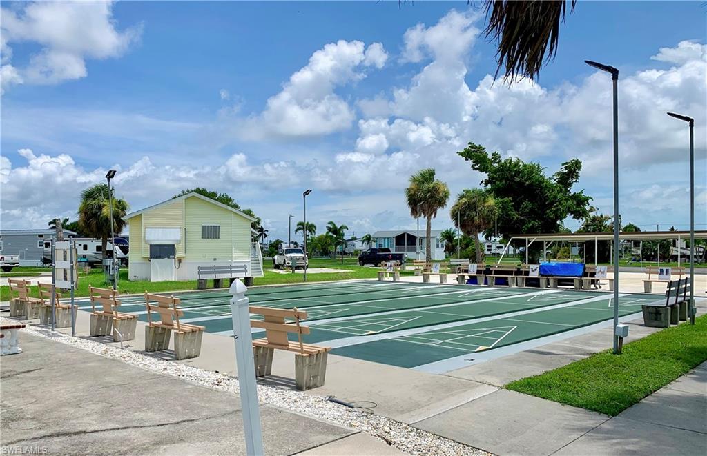 PALMETTO PALMS R V - Land