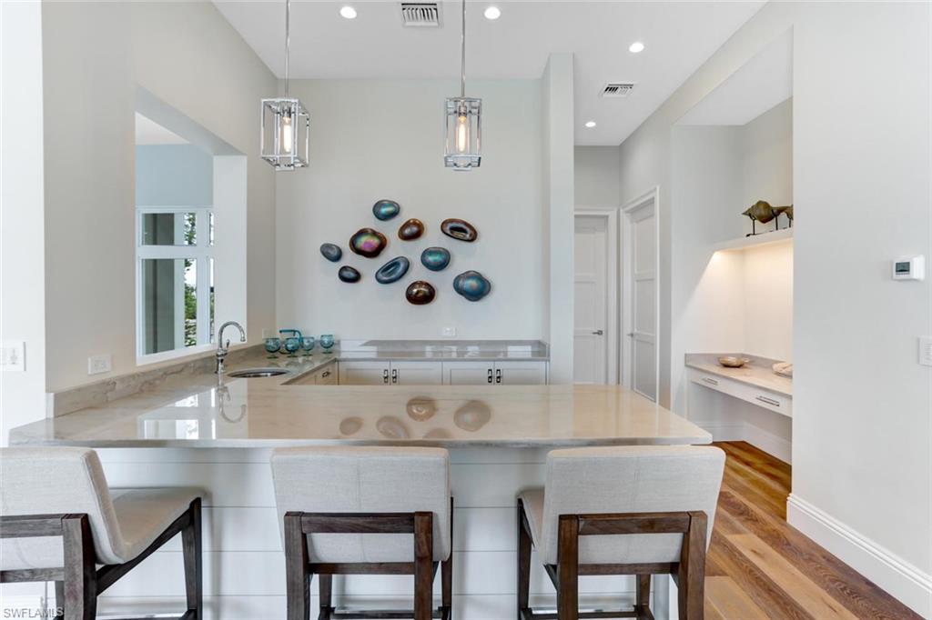 GRAND OLE MAN - Residential