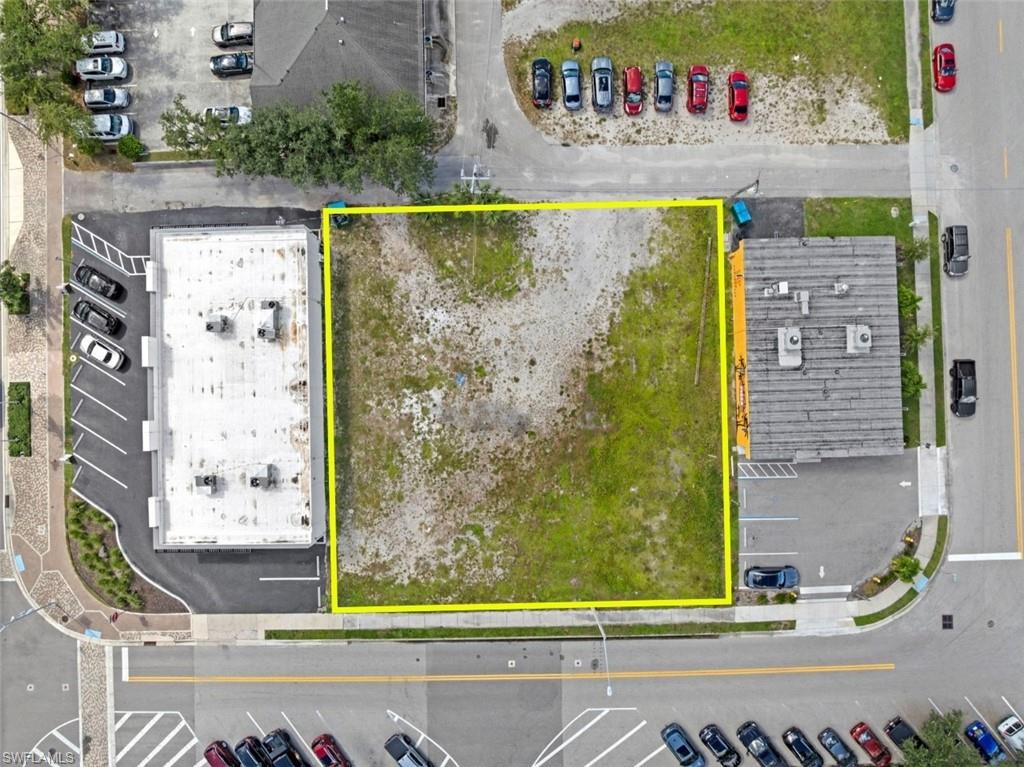 CAPE CORAL - Land