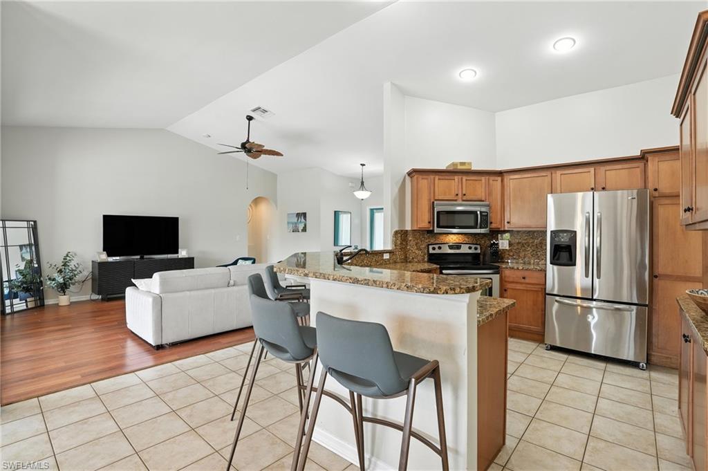 CAPE CORAL - Residential Lease