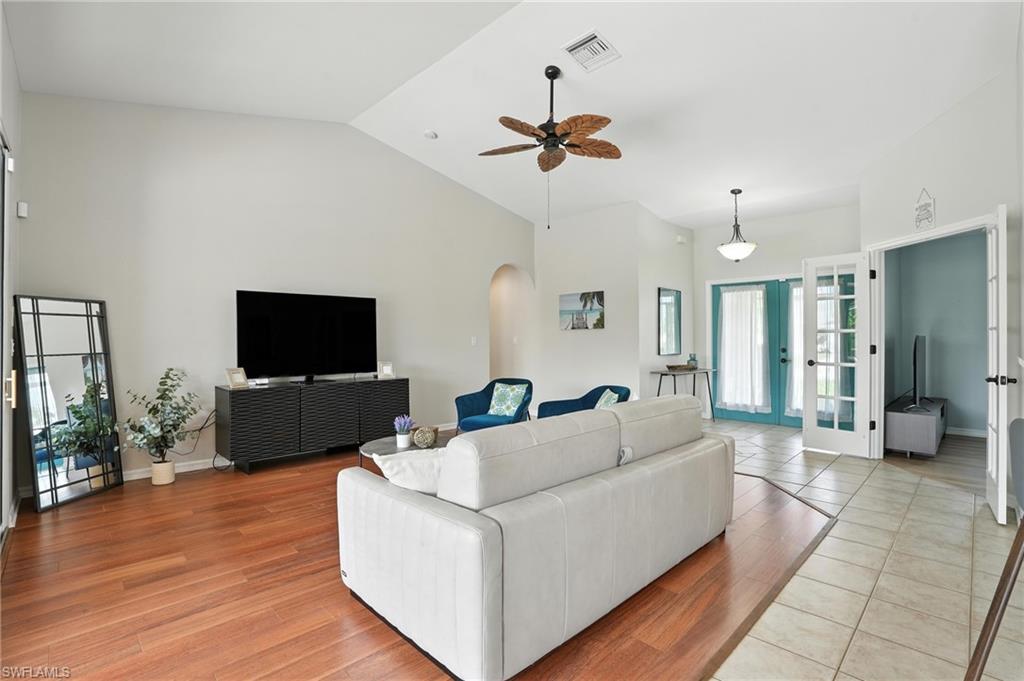 CAPE CORAL - Residential Lease