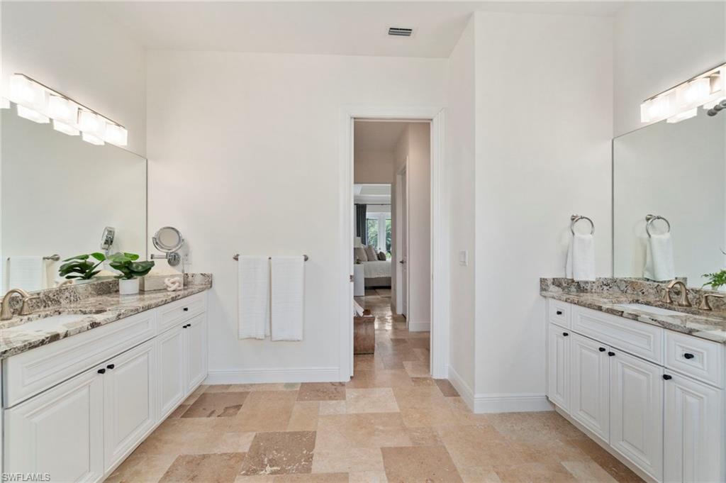 OAKES ESTATES - Residential