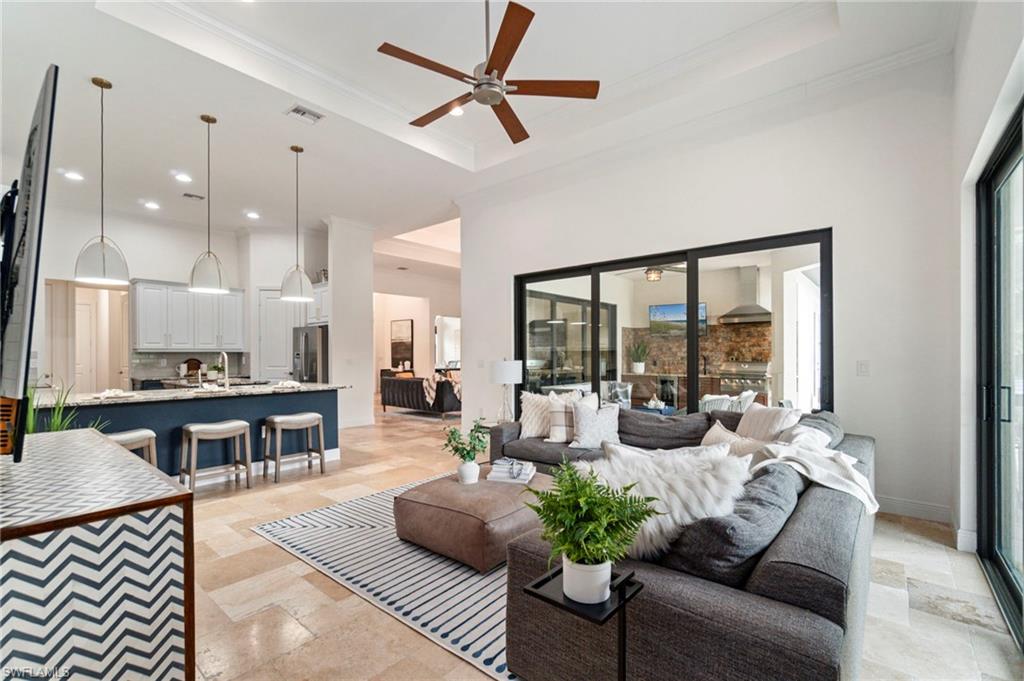 5710 Spanish Oaks LN