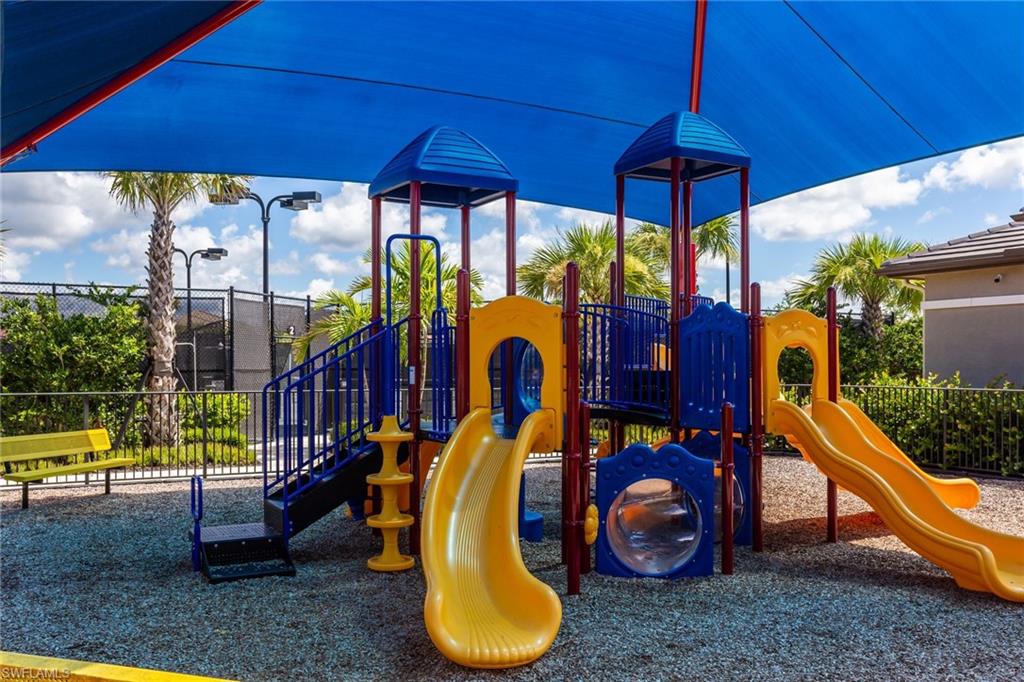 STONECREEK - Residential