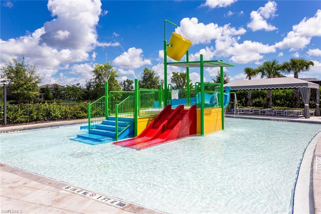 STONECREEK - Residential