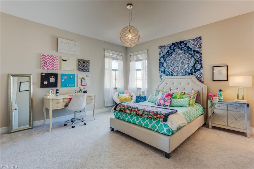 STONECREEK - Residential