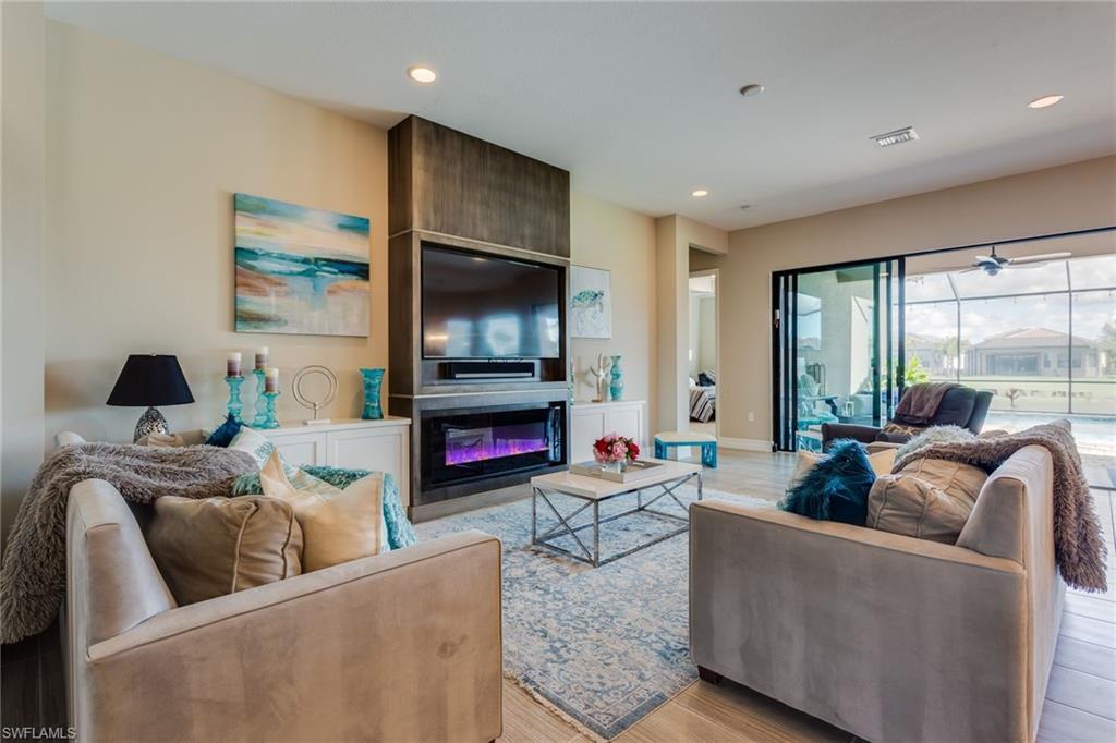 STONECREEK - Residential