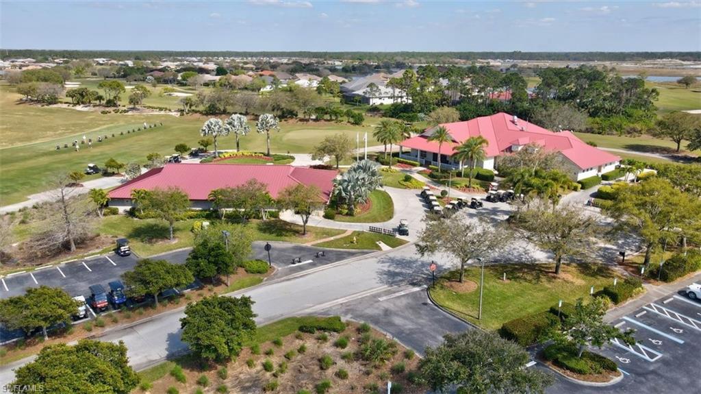 COUNTRY CLUB - Residential