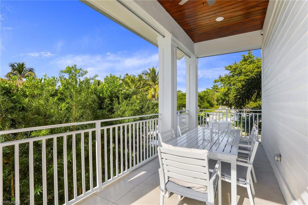 OLDE NAPLES - Residential