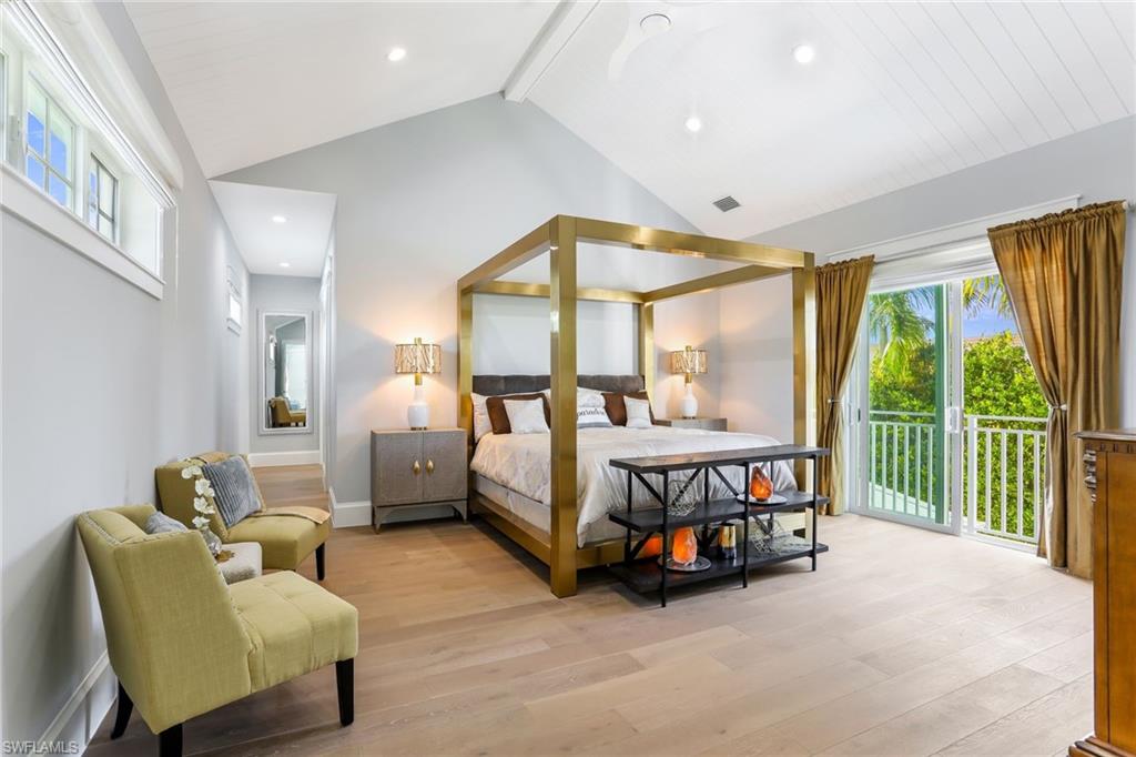 OLDE NAPLES - Residential