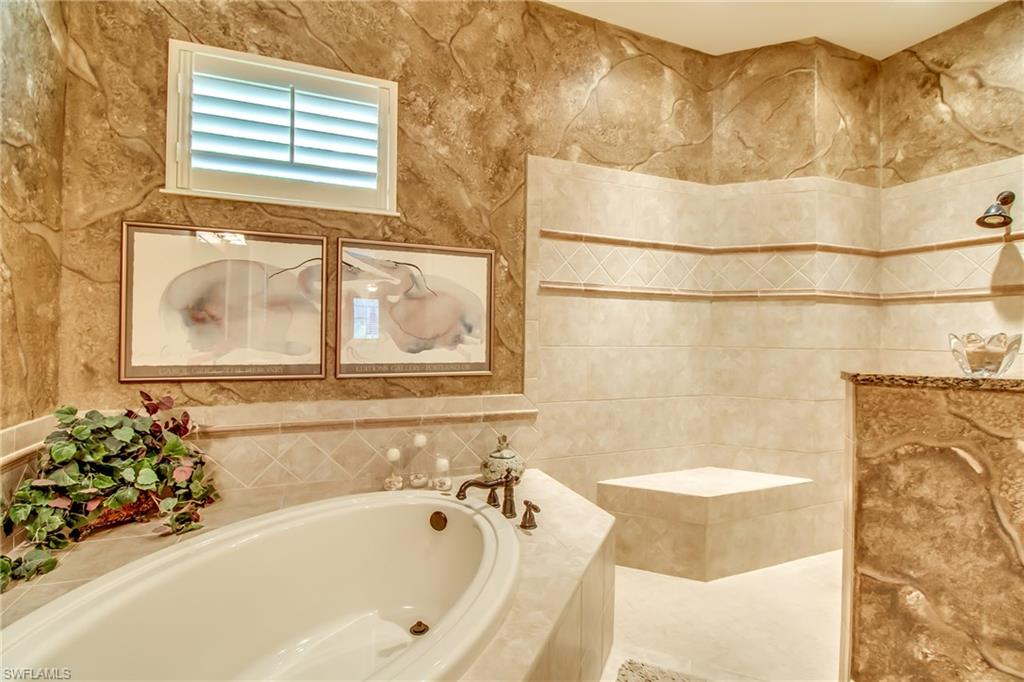 VILLAGIO - Residential