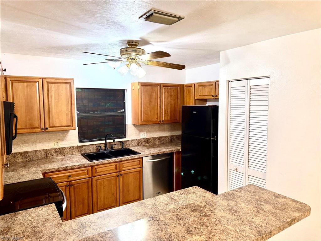 GOLDEN GATE CITY - Residential