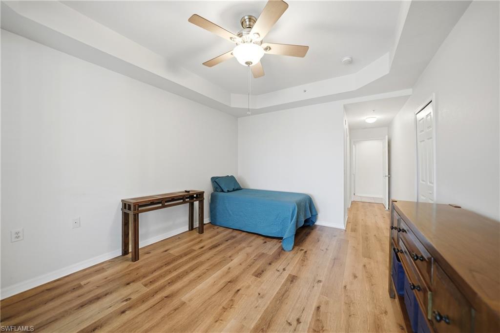 FOUNTAIN COURT - Residential