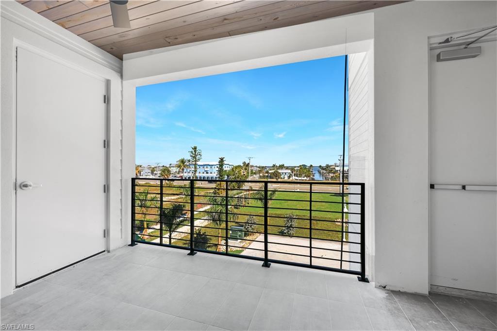 GULFSIDE 12 - Residential