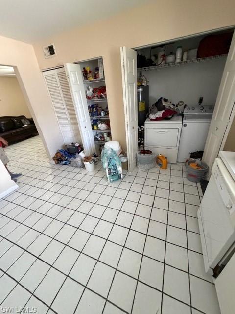 GOLDEN GATE CITY - Residential