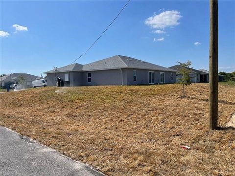 A home in LEHIGH ACRES