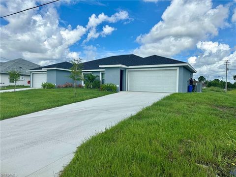 A home in LEHIGH ACRES