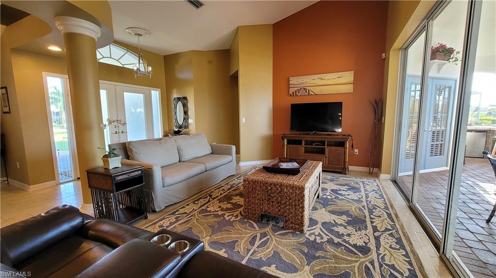 CAPE CORAL - Residential Lease