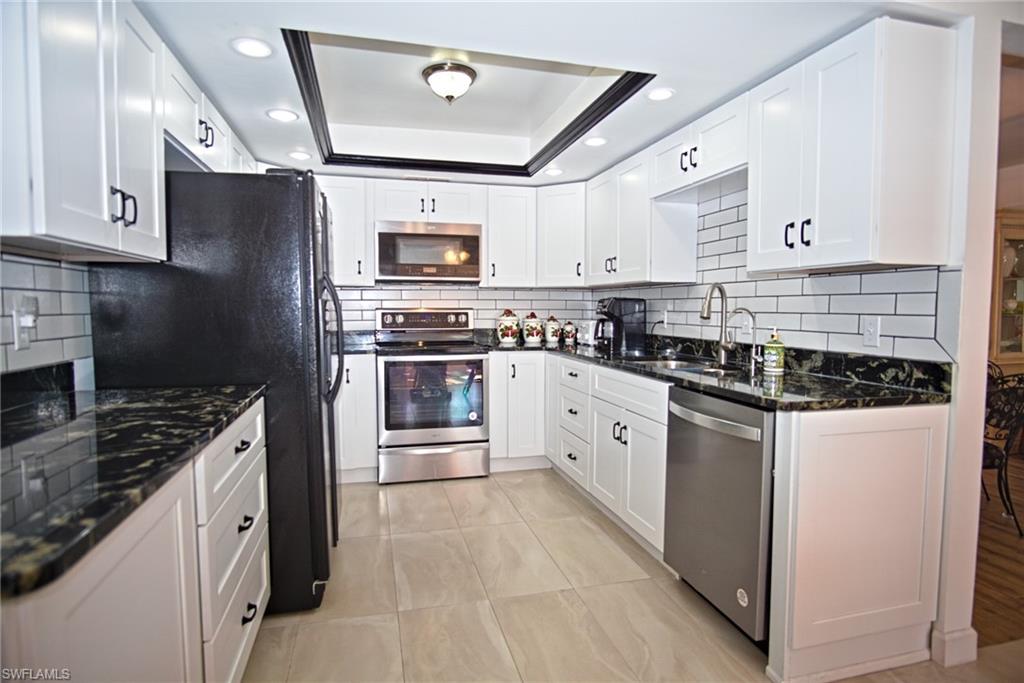 RIVERBEND - Residential