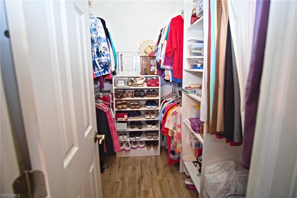 RIVERBEND - Residential