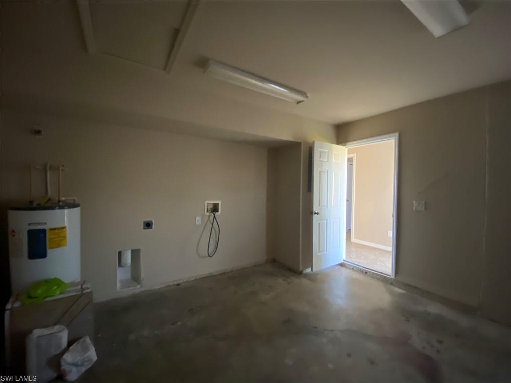 LEHIGH ESTATES - Residential Lease