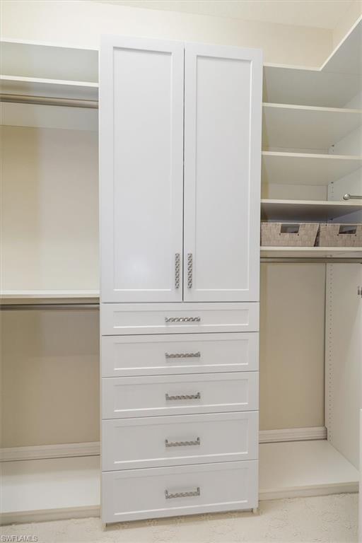 RIVERSTONE - Residential