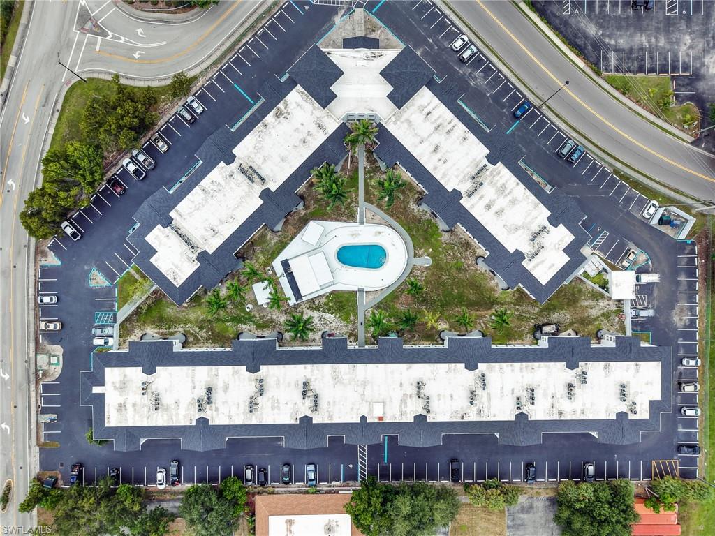 WINDSOR WEST - Residential