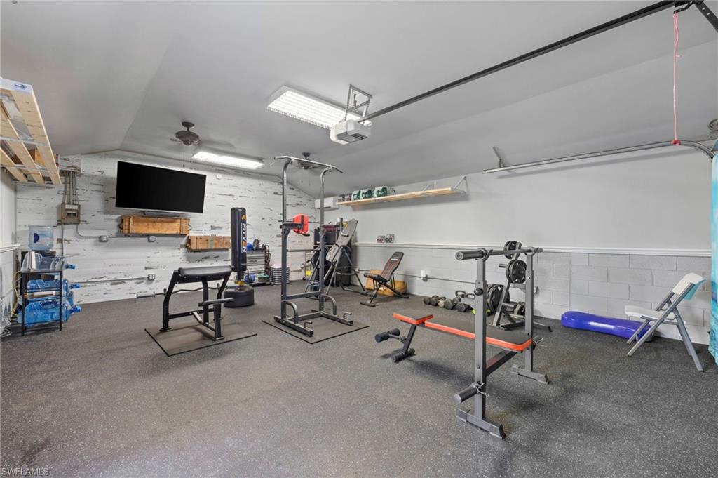 GOLDEN GATE ESTATES - Residential Lease