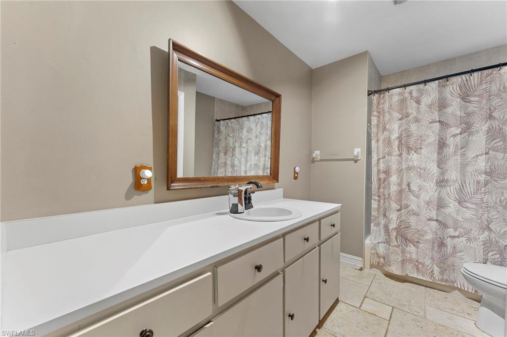 GOLDEN GATE ESTATES - Residential Lease