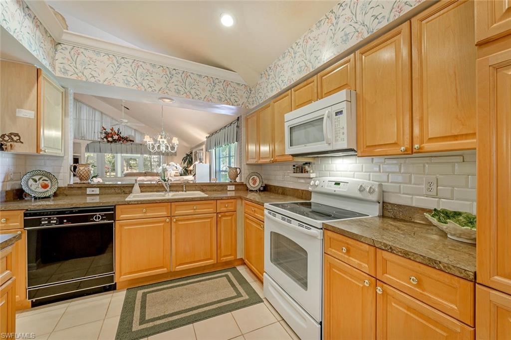 WEYBRIDGE - Residential