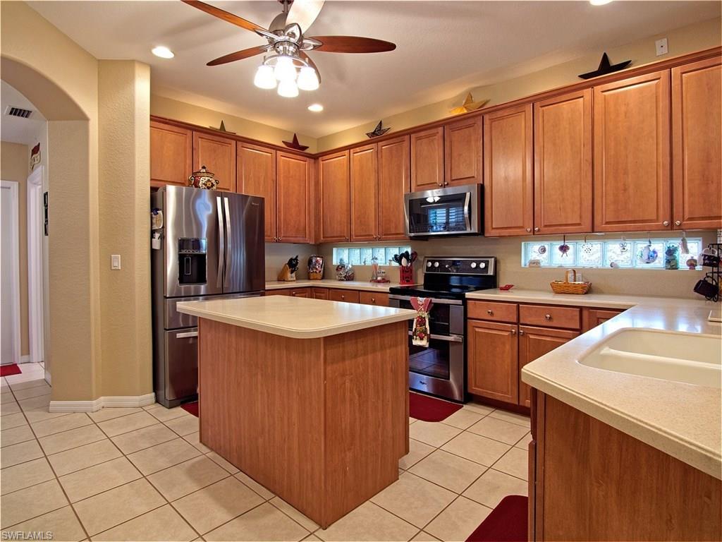 TIMBER LAKE - Residential