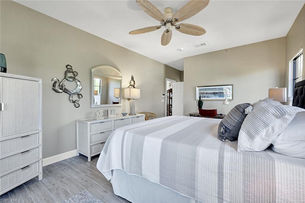 HARBOUR COTTAGES - Residential