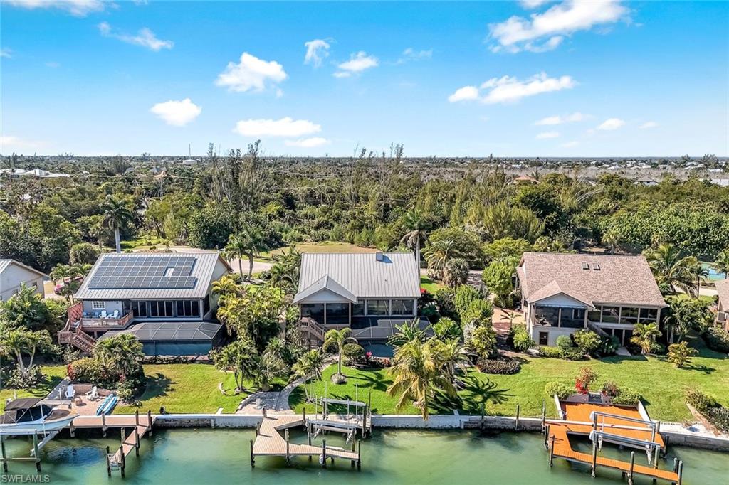 HARBOUR COTTAGES - Residential