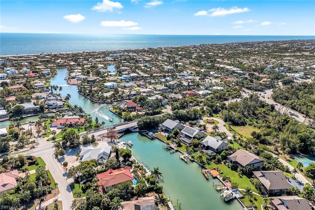 HARBOUR COTTAGES - Residential