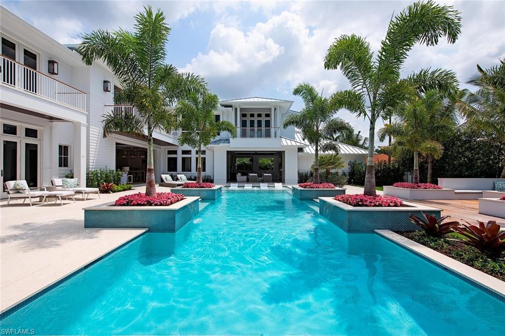 OLDE NAPLES - Residential