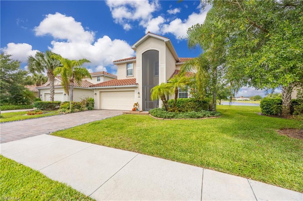 Photo of 2446 Heydon CIR E, NAPLES, FL 34120 (MLS # 226015913)