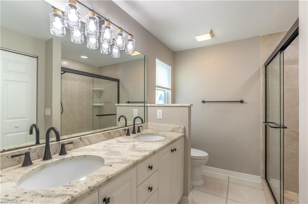 ROYAL VILLAS - Residential Lease