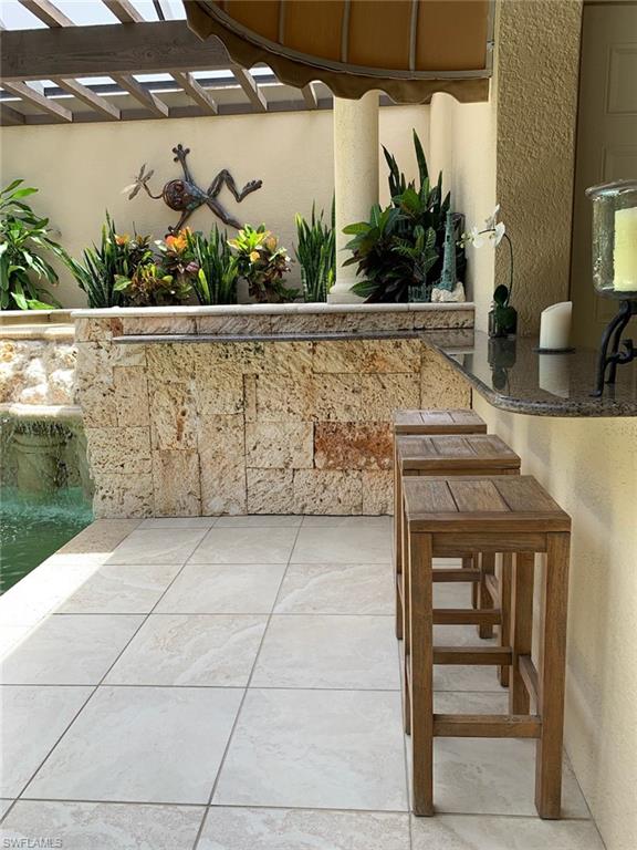 RIVER POINT - Residential