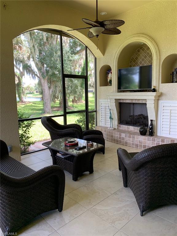 RIVER POINT - Residential