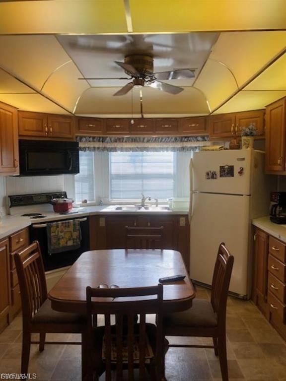 HOLIDAY CONDO INC - Residential