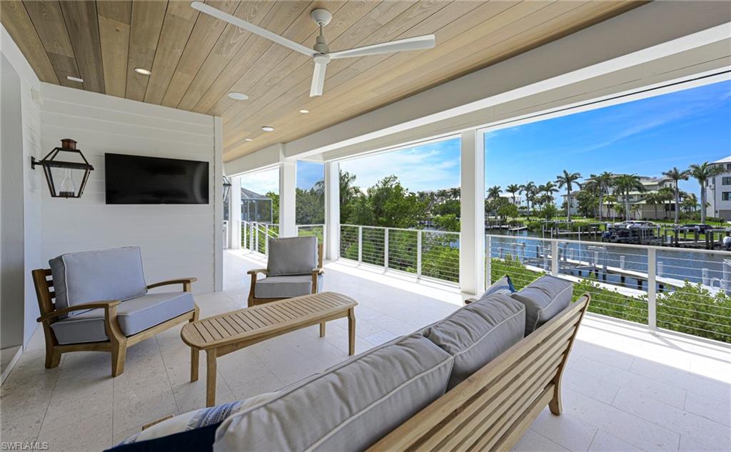 SOUTHPORT ON THE BAY - Residential