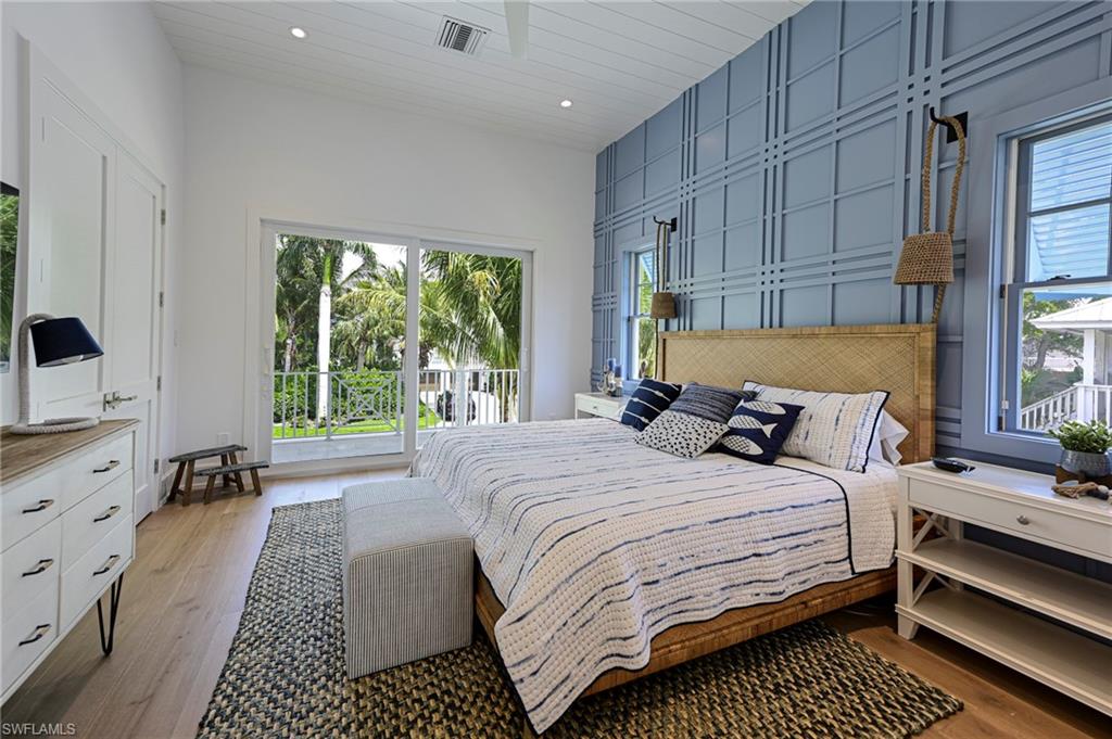 SOUTHPORT ON THE BAY - Residential