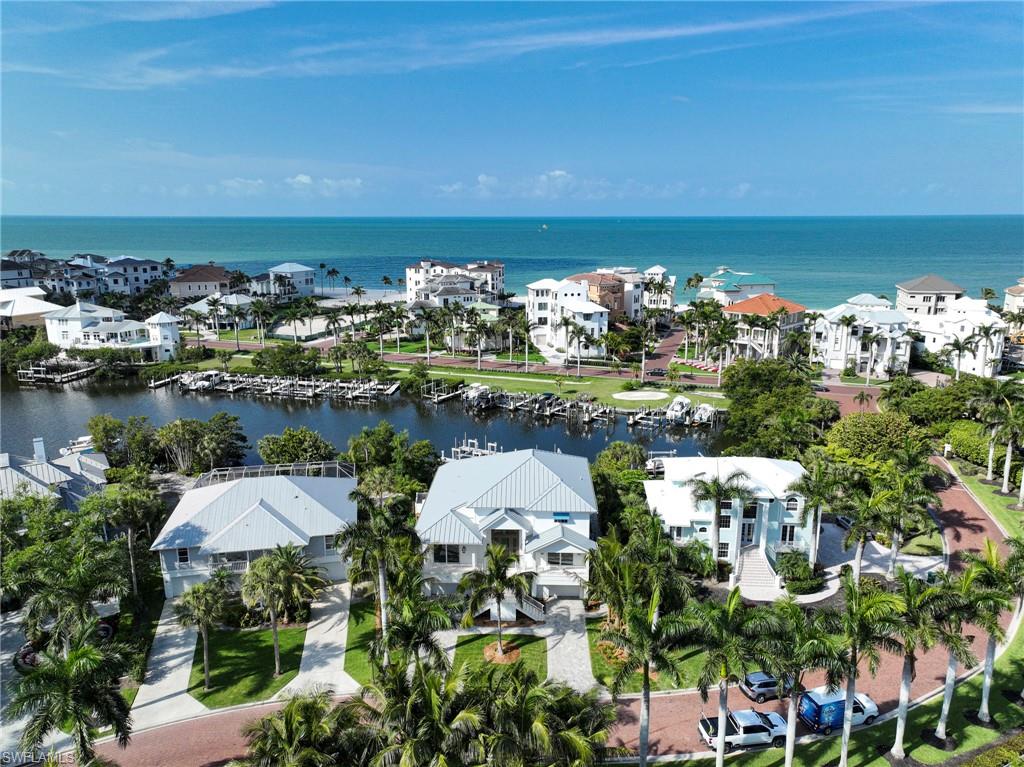 SOUTHPORT ON THE BAY - Residential