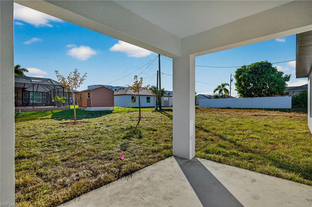 CAPE CORAL - Residential