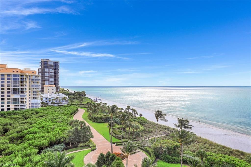 SEAPOINT AT NAPLES CAY - Residential