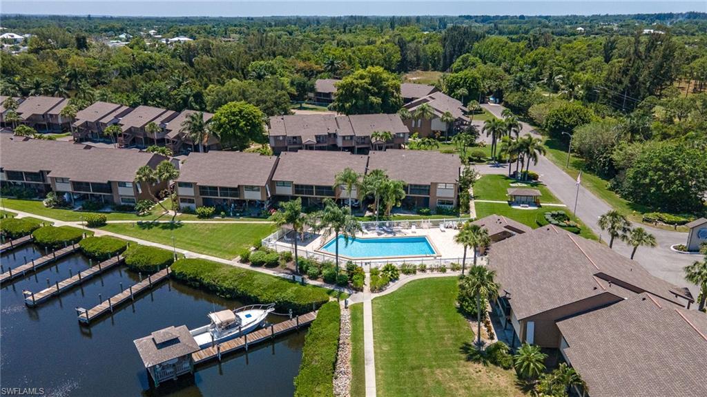 CAPTAINS HARBOR CONDO - Residential